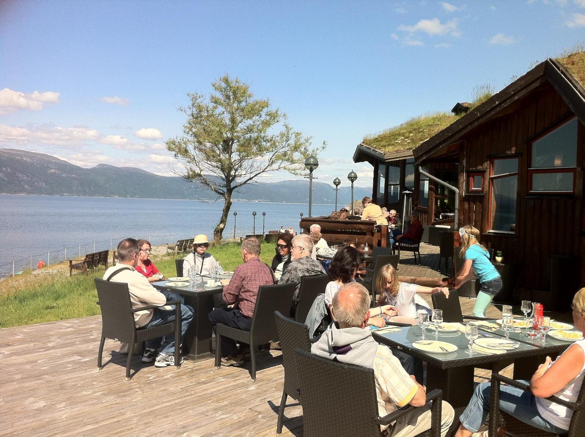 Brekkestranda Fjordhotel Brekke  Exteriér fotografie
